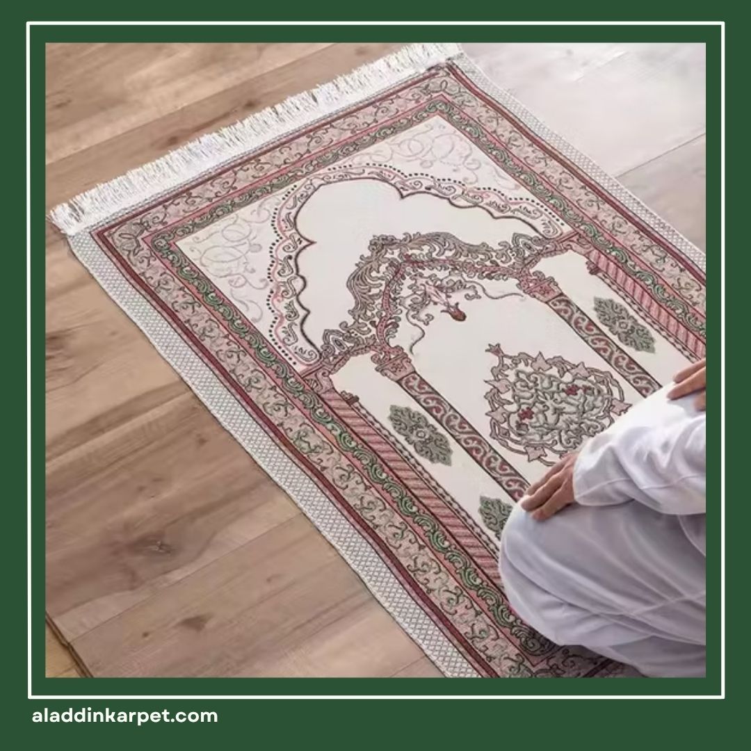 Karpet Sholat Turki